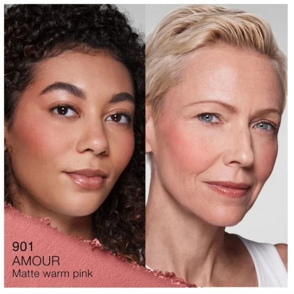 NARS Powder Blush, Amour - Picture 3 of 7